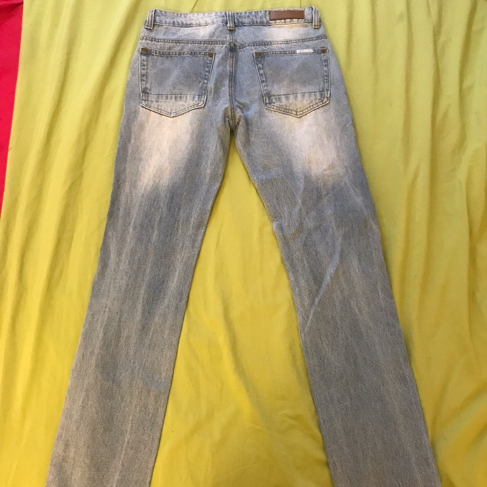 Jeans - Picture 2 of 3